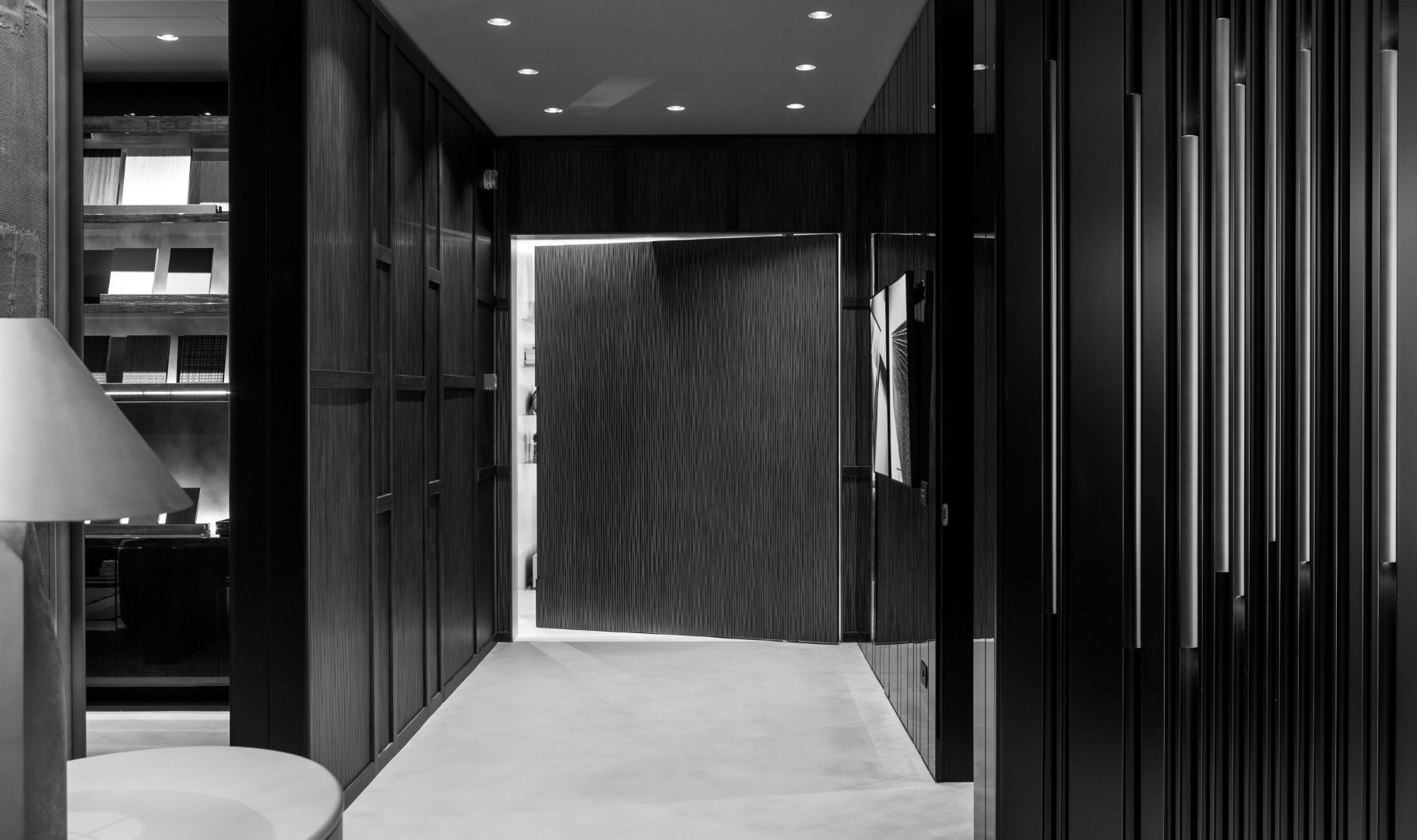 laurameroni made to measure luxury interior showroom