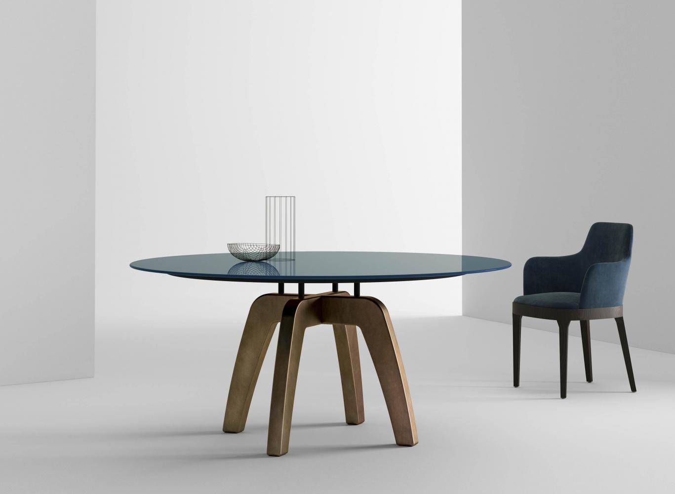 laurameroni made to measure table in lacquered wood