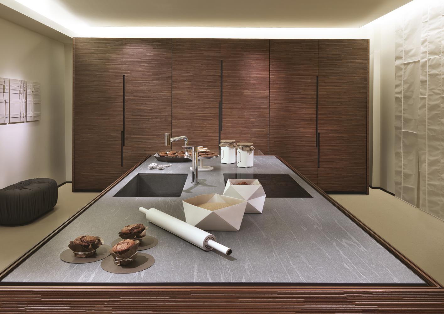 Laurameroni luxury modern made to measure bespoke modular kitchen for contemporary interior decor and design