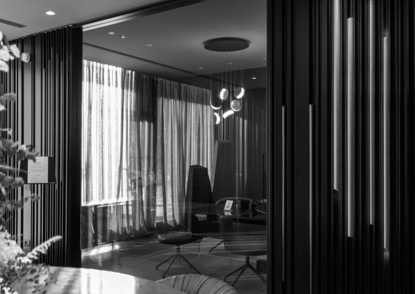 laurameroni made to measure luxury interior showroom