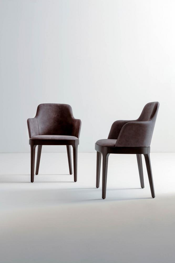 laurameroni minimal chair or armchair in precious violet leather