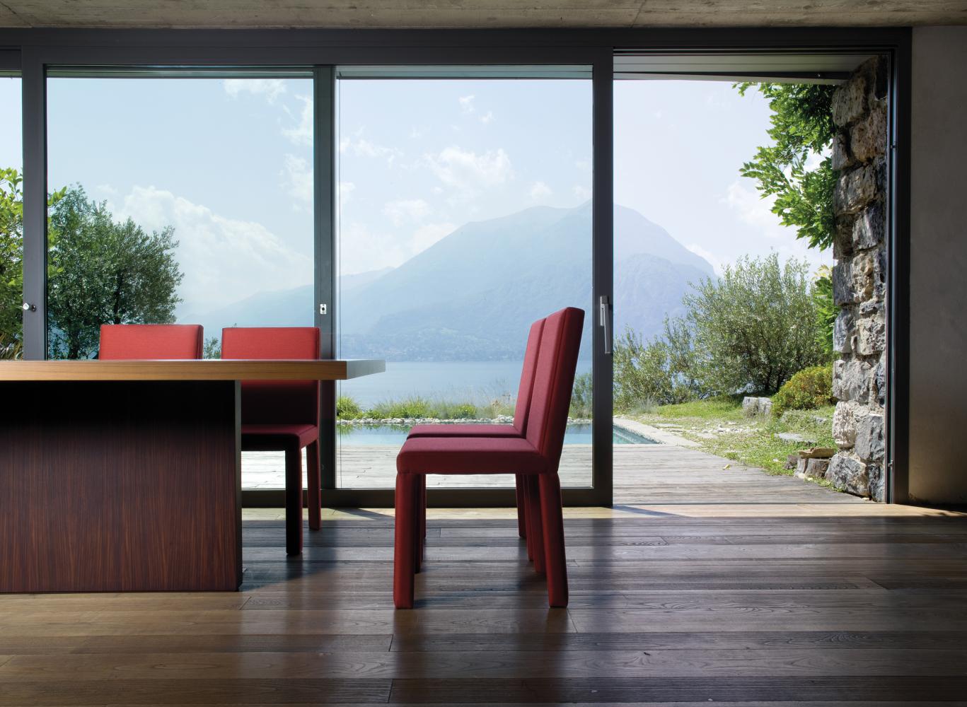 laurameroni villa interior design inspiration with red velvet chairs