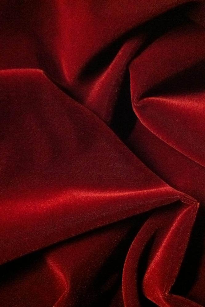 laurameroni luxury quality furniture in shiny red velvet