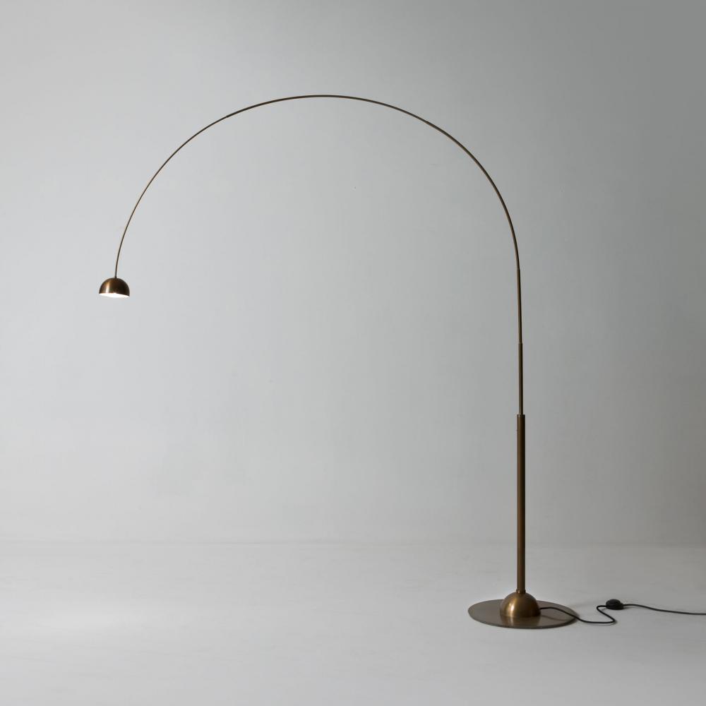 Luxury modern floor lamp Satellite CG 50 with arc structure in burnished brass