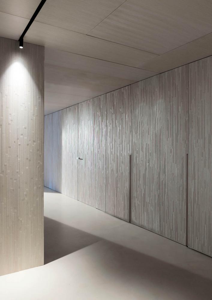 Decor custom made wooden luxury wardrobe with textured hinged doors