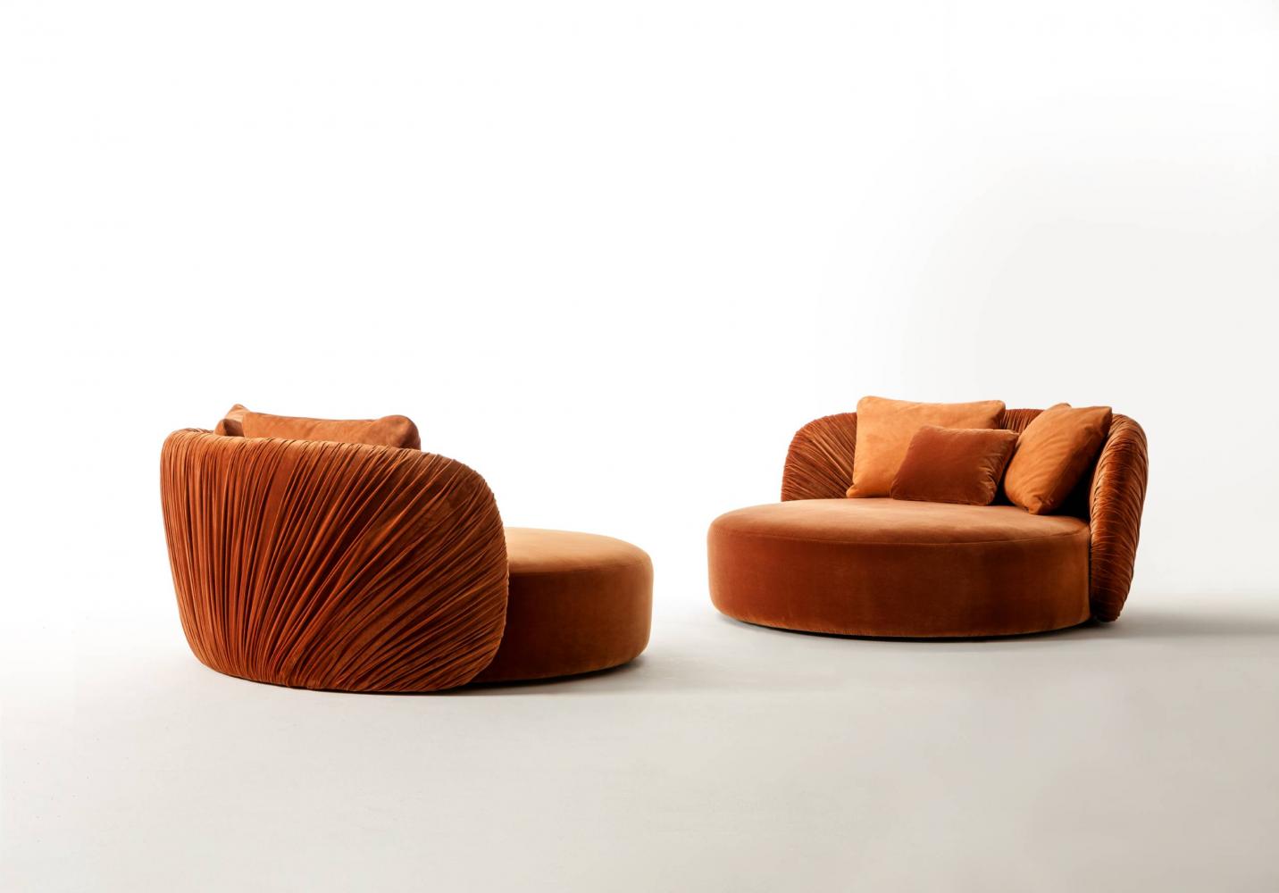 Drapè Round leather or velvet luxuxy rounded sofa with handmade pleats design