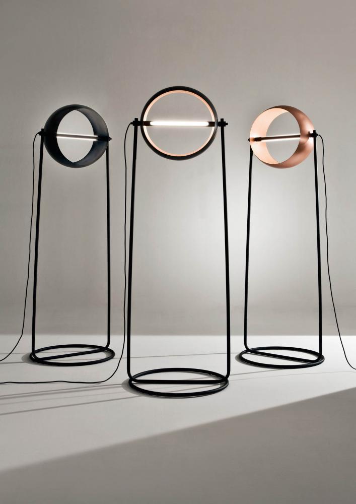 laurameroni globe lamp by edoardo colzani is gold winner at a design award 2018