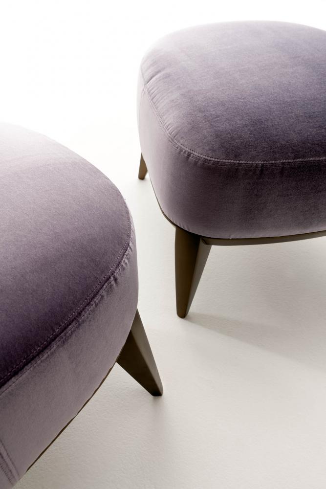 Margaret Pouf is a modern pouf in leather, velvet or fabric