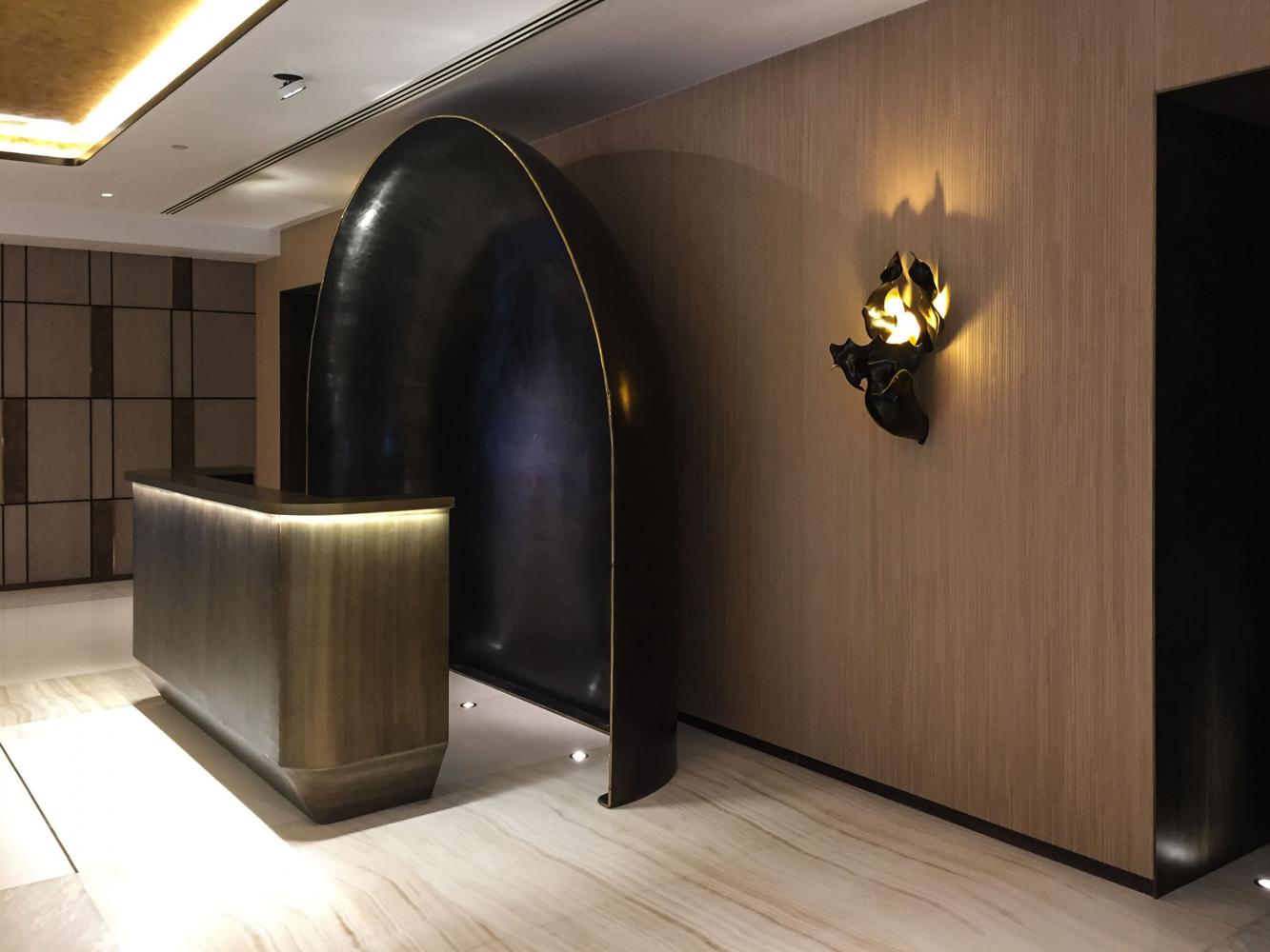 Mumbai Lodha Altamount interior design, modern and luxury wall panels by Laurameroni