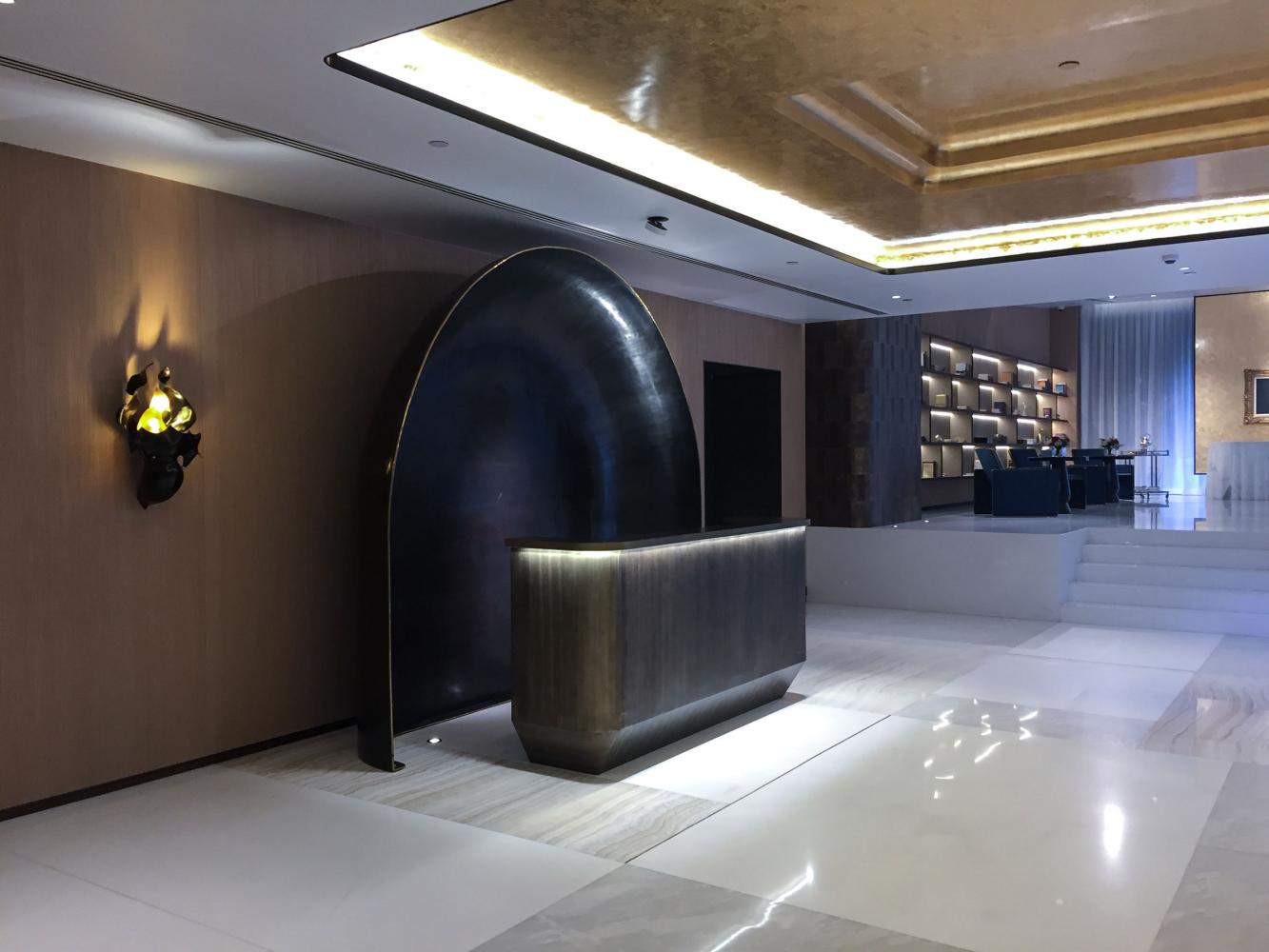 Mumbai Lodha Altamount interior design, modern and luxury wall panels by Laurameroni
