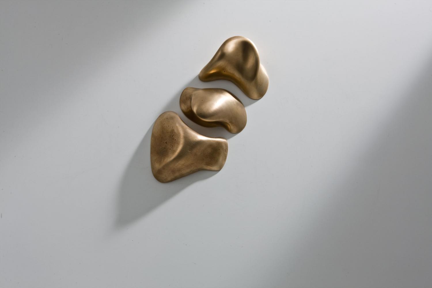 Sesel Luxury handcrafted decorative bronze handles