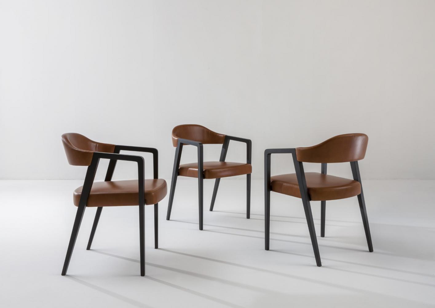 laurameroni customizable sixties style chair in wood and leather