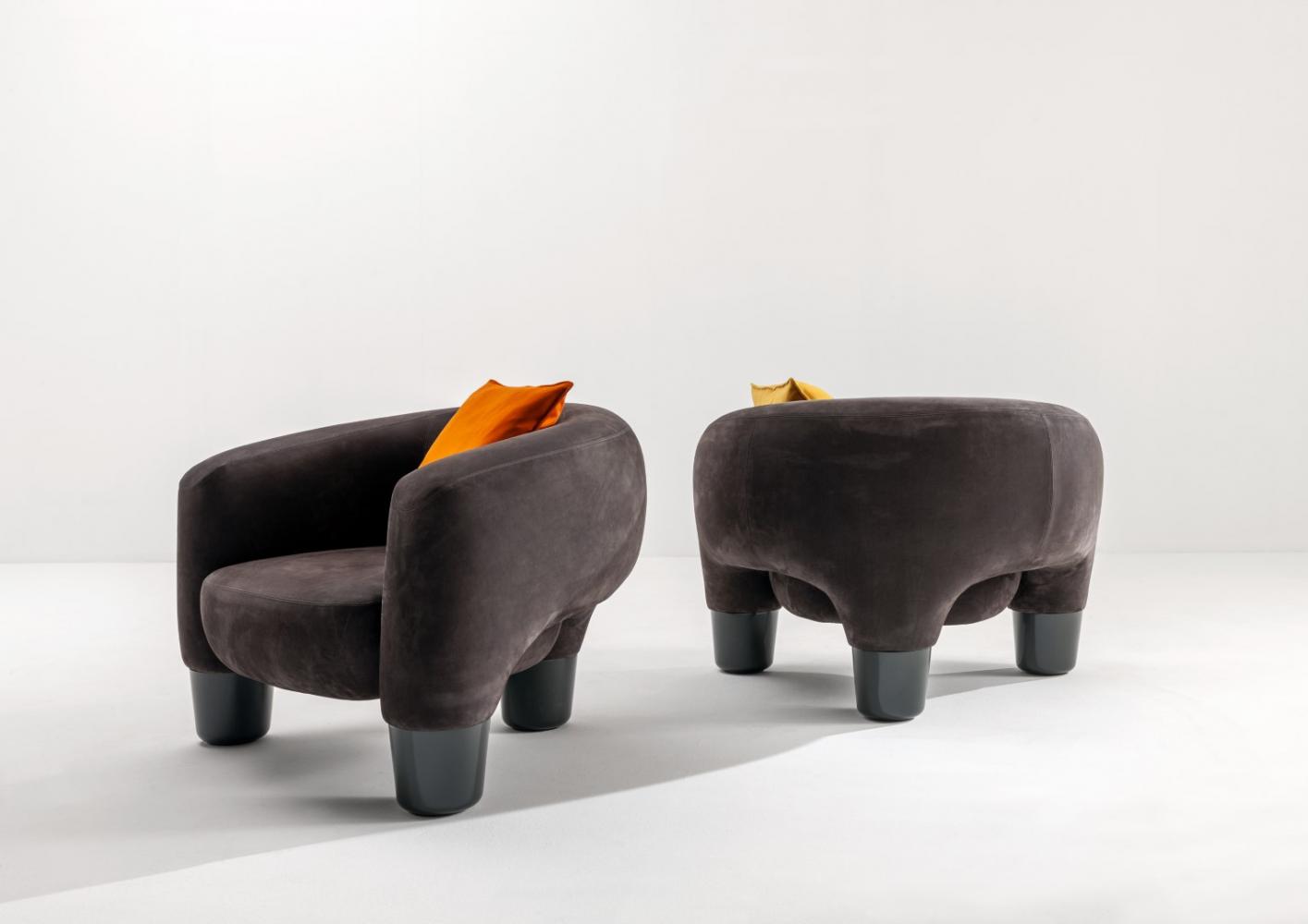 laurameroni luxury big armchair rialto in leather with solid wood legs