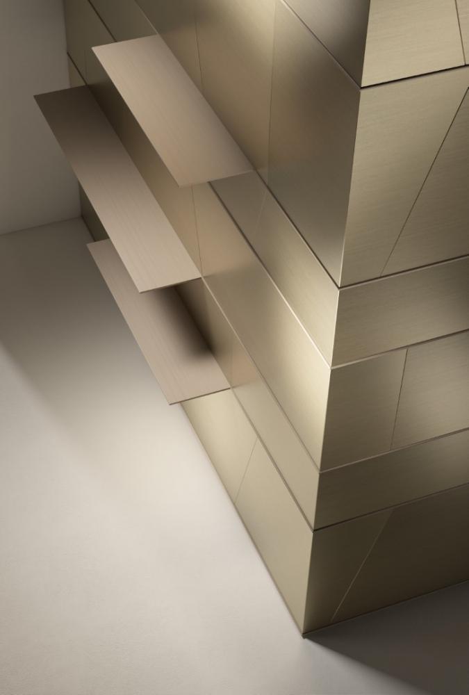 Modern wall panels in marble, wood and brass with Terre geometric design